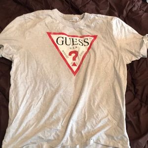 Guess T shirt